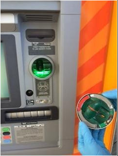 カード挿入口のスキミング機械